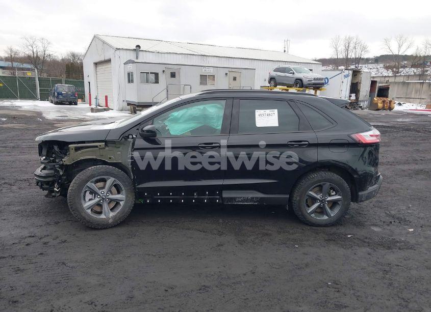 Photo 14 of 2024 Ford Edge SEL (VIN 2FMPK4J92RBA04328)