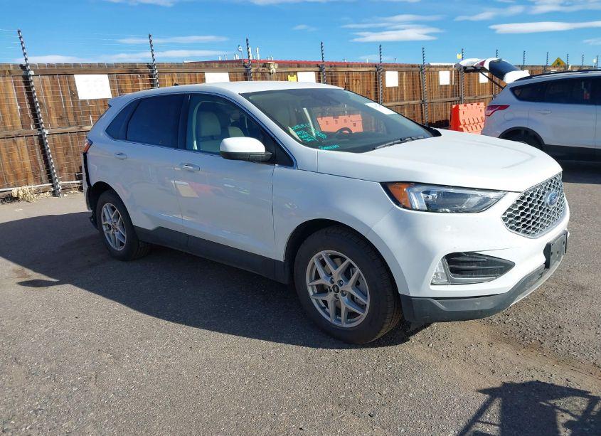 2024 Ford Edge SEL (VIN 2FMPK4J92RBA35627) main photo