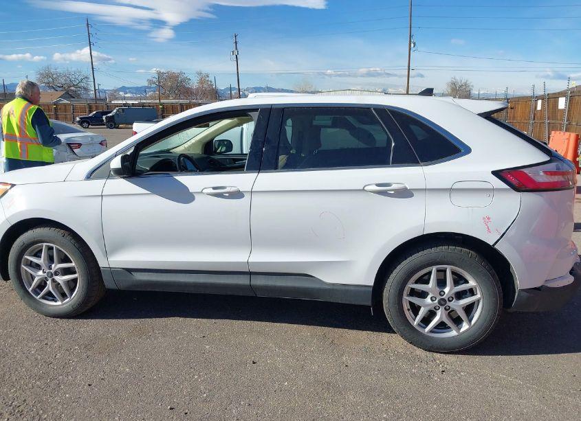 Photo 14 of 2024 Ford Edge SEL (VIN 2FMPK4J92RBA35627)