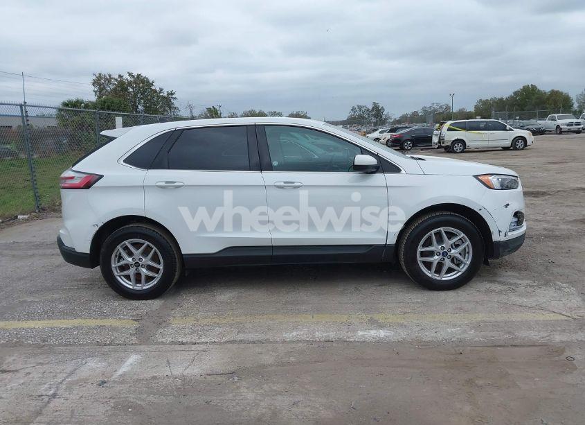 Photo 13 of 2024 Ford Edge SEL (VIN 2FMPK4J92RBA76923)