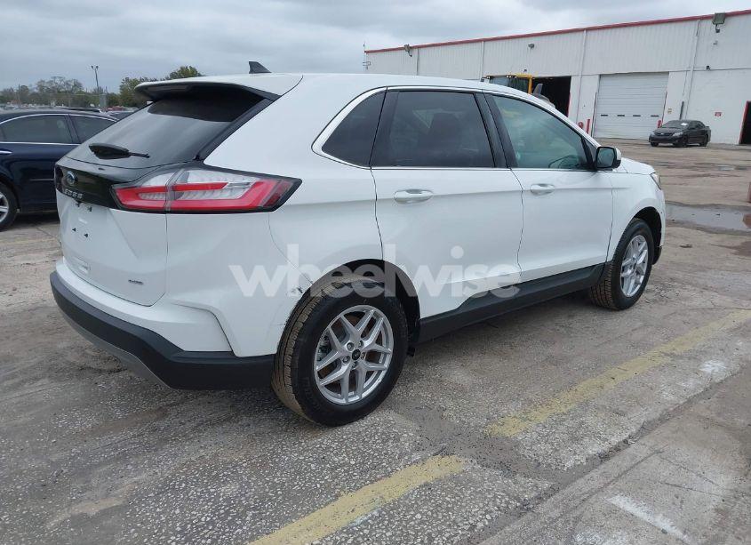 Photo 4 of 2024 Ford Edge SEL (VIN 2FMPK4J92RBA76923)
