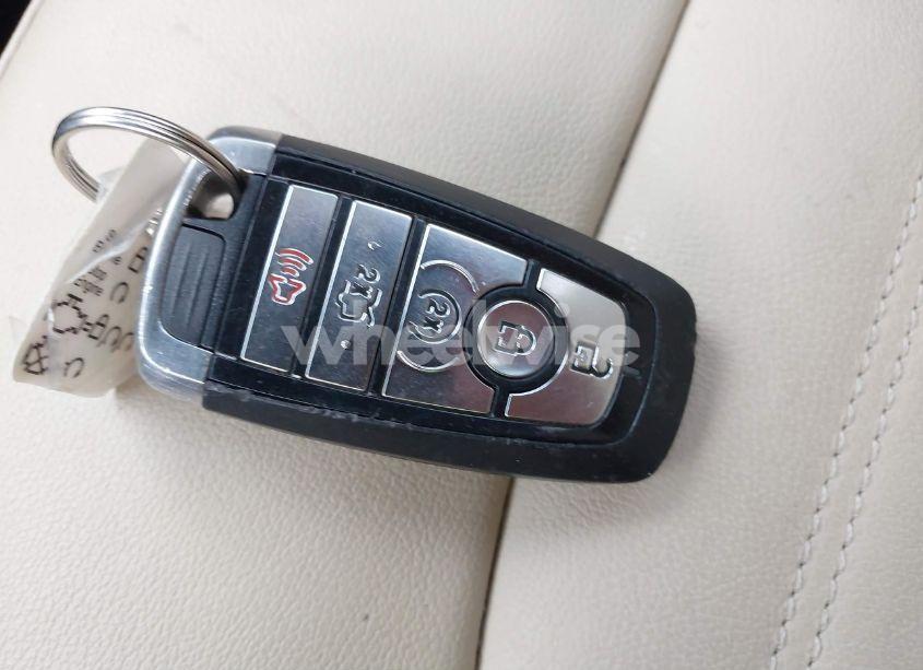 Photo 11 of 2017 Ford Edge SEL (VIN 2FMPK4J93HBB18921)