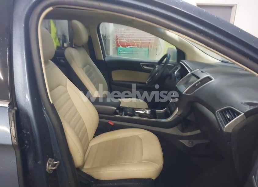 Photo 5 of 2019 Ford Edge SEL (VIN 2FMPK4J93KBB40828)