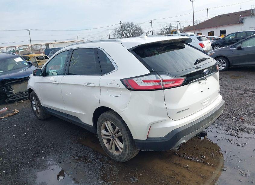 Photo 3 of 2019 Ford Edge SEL (VIN 2FMPK4J93KBC45188)