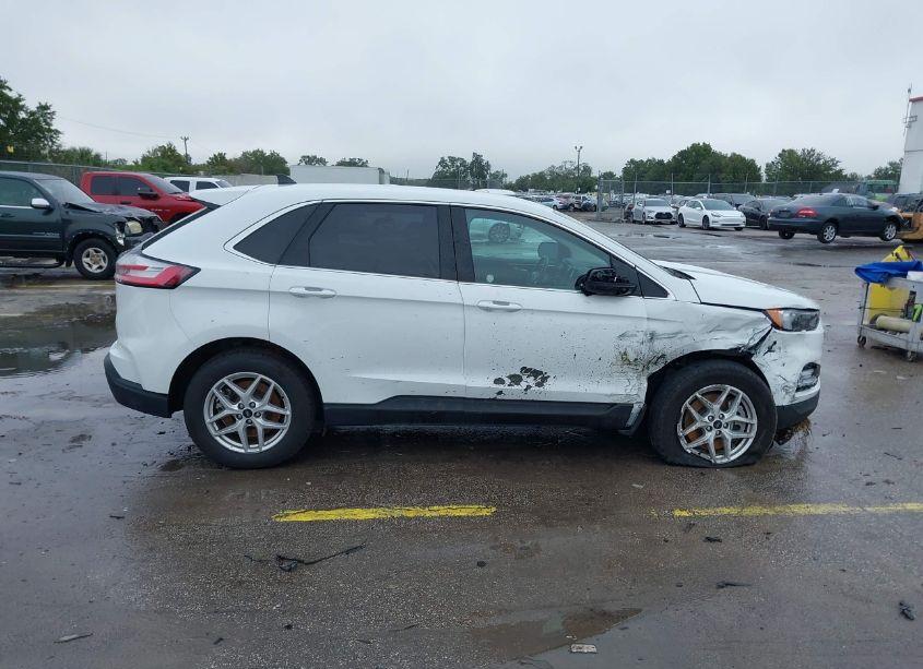 Photo 13 of 2023 Ford Edge SEL (VIN 2FMPK4J93PBA18588)