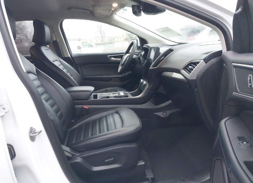 Photo 5 of 2024 Ford Edge SEL (VIN 2FMPK4J93RBA67583)