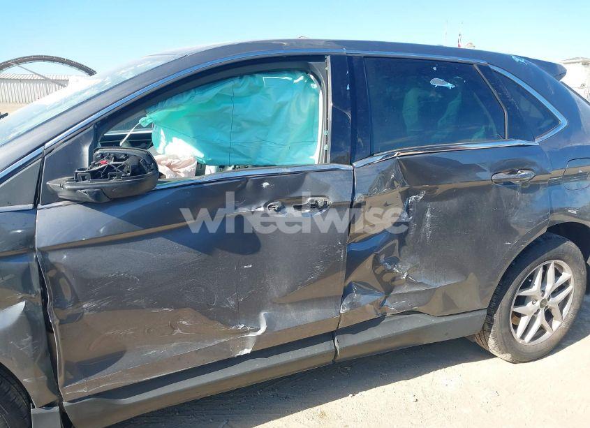 Photo 14 of 2024 Ford Edge SEL (VIN 2FMPK4J93RBA77711)