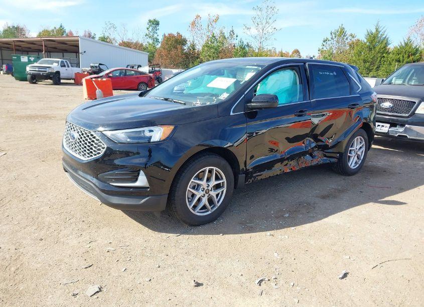 Photo 2 of 2024 Ford Edge SEL (VIN 2FMPK4J93RBA89213)