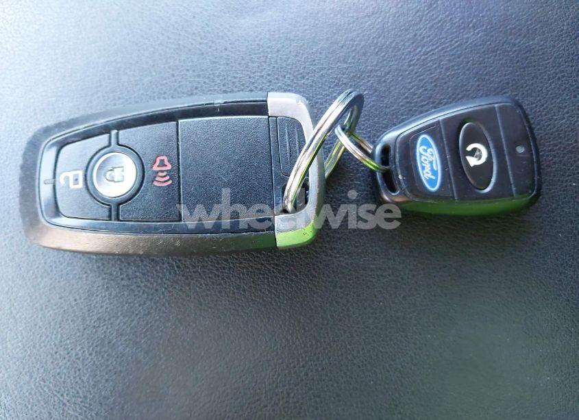 Photo 11 of 2017 Ford Edge SEL (VIN 2FMPK4J94HBB30902)