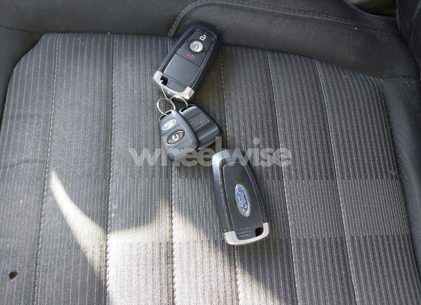 Photo 11 of 2017 Ford Edge SEL (VIN 2FMPK4J94HBB45836)