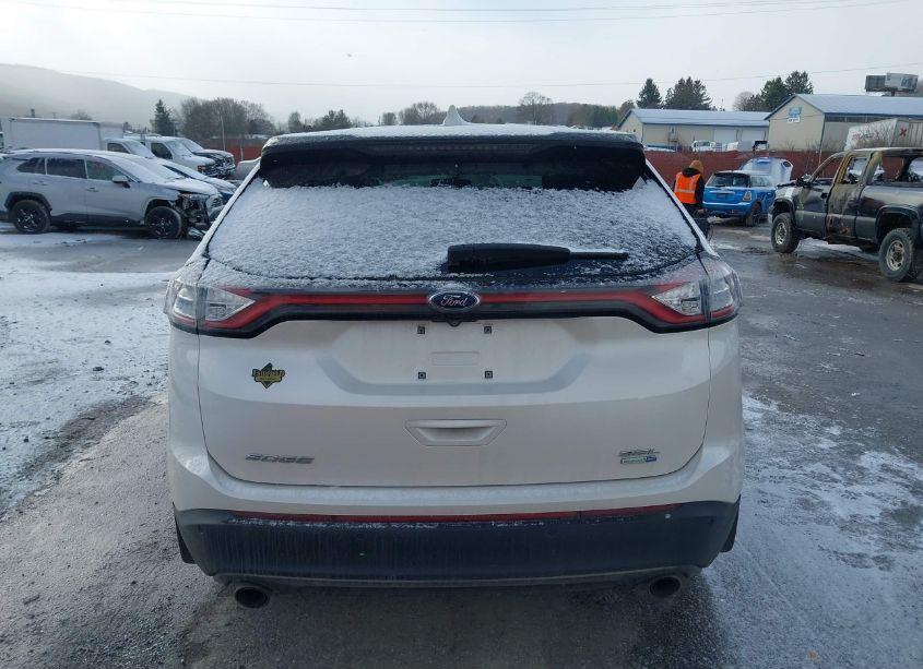 Photo 16 of 2018 Ford Edge SEL (VIN 2FMPK4J94JBB62027)