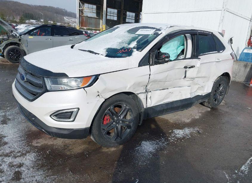 Photo 2 of 2018 Ford Edge SEL (VIN 2FMPK4J94JBB62027)
