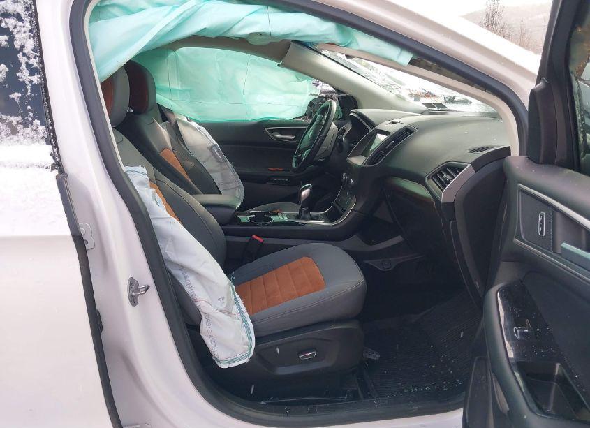 Photo 5 of 2018 Ford Edge SEL (VIN 2FMPK4J94JBB62027)