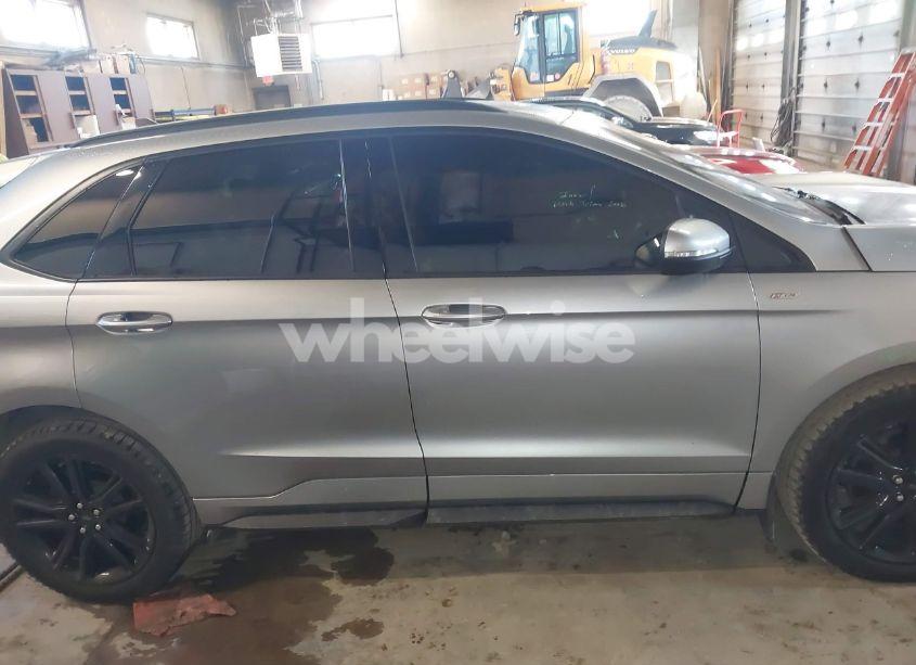 Photo 13 of 2020 Ford Edge ST LINE (VIN 2FMPK4J94LBB54738)