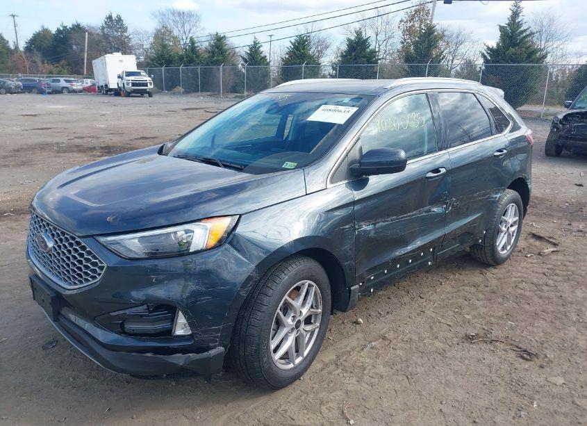 Photo 2 of 2023 Ford Edge SEL (VIN 2FMPK4J94PBA08698)