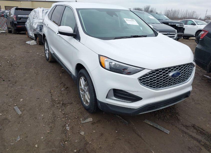 2023 Ford Edge SEL (VIN 2FMPK4J94PBA25629) main photo