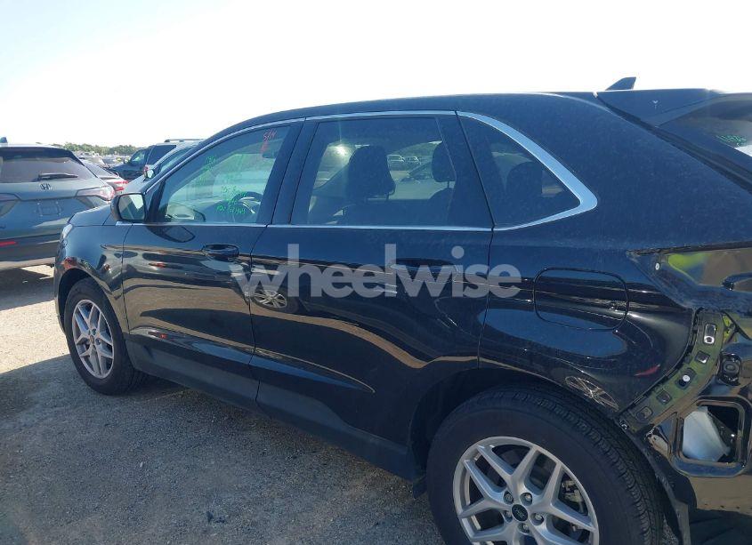 Photo 14 of 2024 Ford Edge SEL (VIN 2FMPK4J94RBA02290)