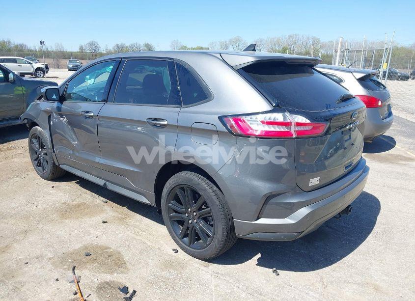 Photo 3 of 2024 Ford Edge ST-LINE (VIN 2FMPK4J94RBA56916)