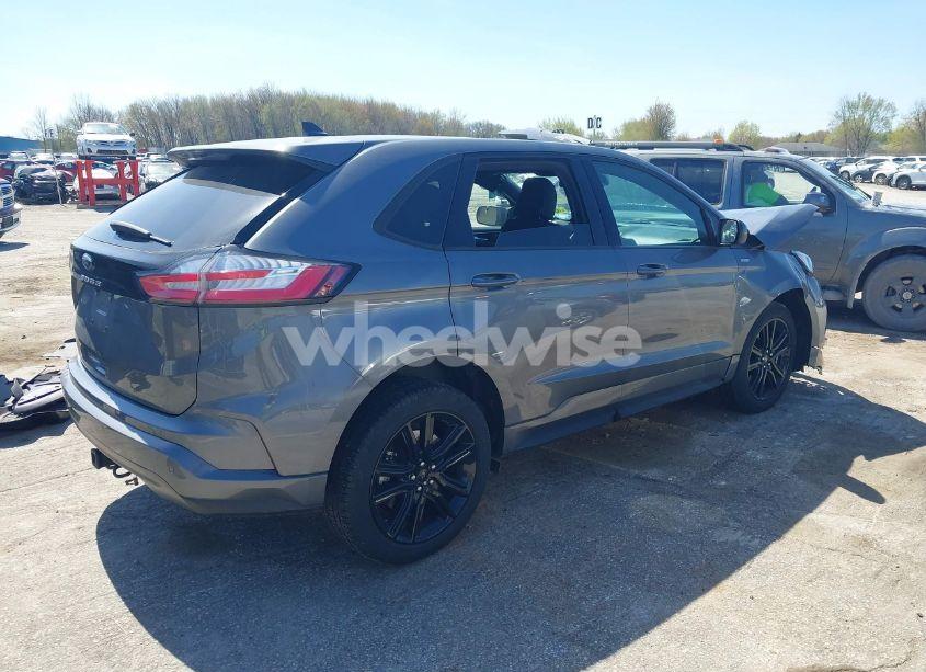 Photo 4 of 2024 Ford Edge ST-LINE (VIN 2FMPK4J94RBA56916)
