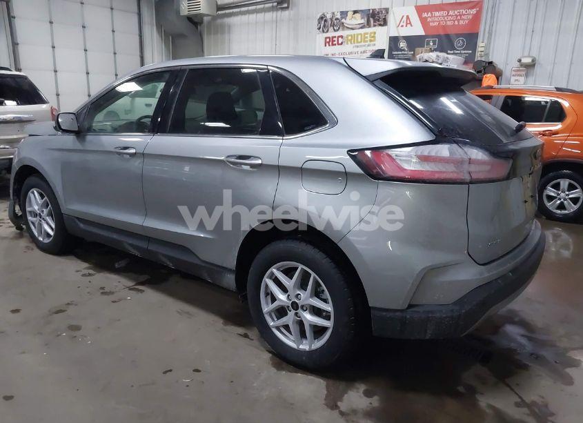 Photo 3 of 2024 Ford Edge SEL (VIN 2FMPK4J94RBA95022)