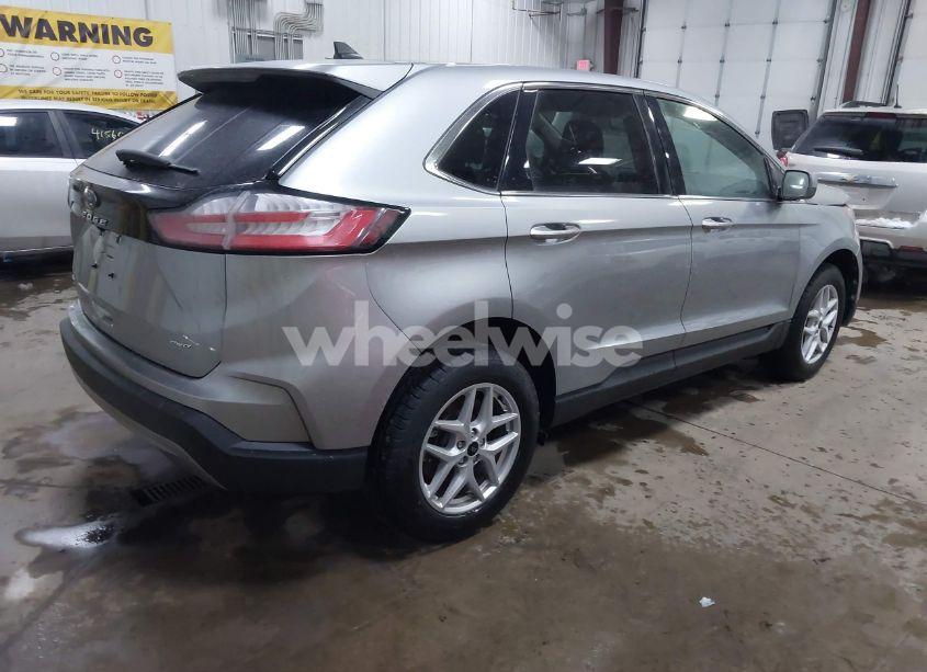 Photo 4 of 2024 Ford Edge SEL (VIN 2FMPK4J94RBA95022)