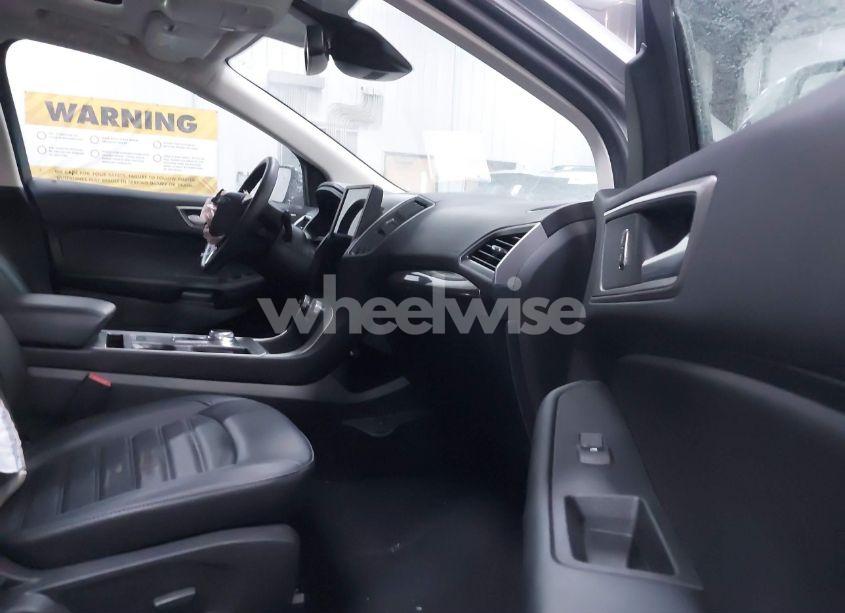 Photo 5 of 2024 Ford Edge SEL (VIN 2FMPK4J94RBA95022)