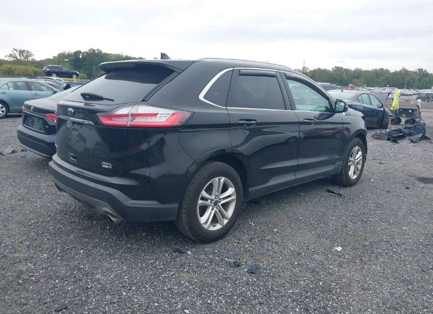 Photo 4 of 2019 Ford Edge SEL (VIN 2FMPK4J95KBC45449)