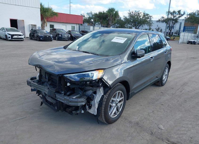 Photo 2 of 2023 Ford Edge SEL (VIN 2FMPK4J95PBA58137)