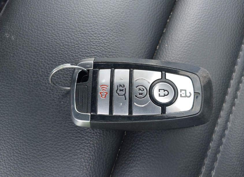 Photo 11 of 2024 Ford Edge SEL (VIN 2FMPK4J95RBA25996)