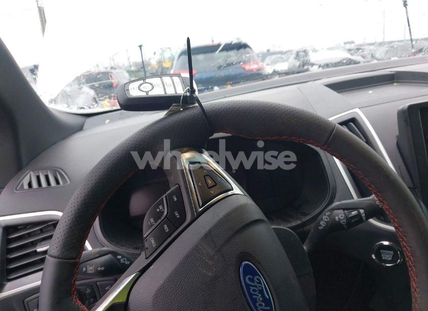 Photo 11 of 2024 Ford Edge ST-LINE (VIN 2FMPK4J95RBA60330)