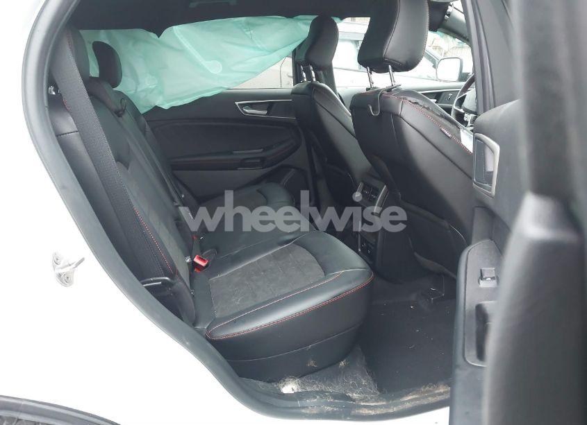 Photo 8 of 2024 Ford Edge ST-LINE (VIN 2FMPK4J95RBA60330)