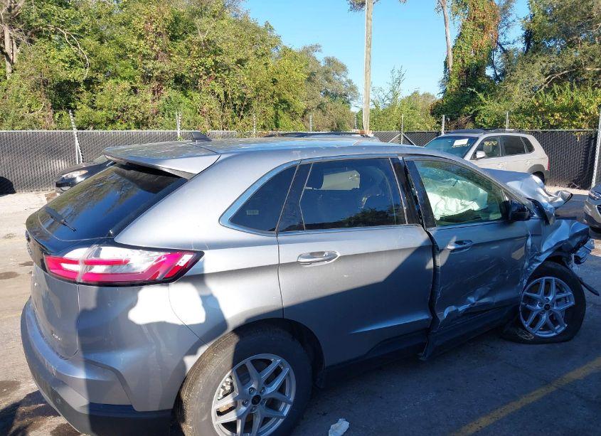 Photo 12 of 2024 Ford Edge SEL (VIN 2FMPK4J95RBA68377)