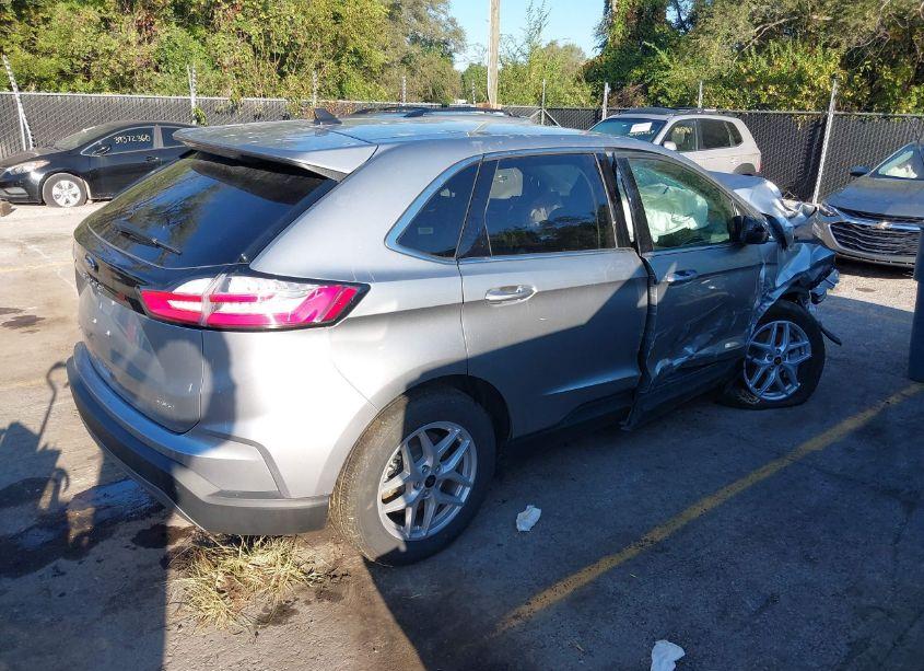 Photo 4 of 2024 Ford Edge SEL (VIN 2FMPK4J95RBA68377)