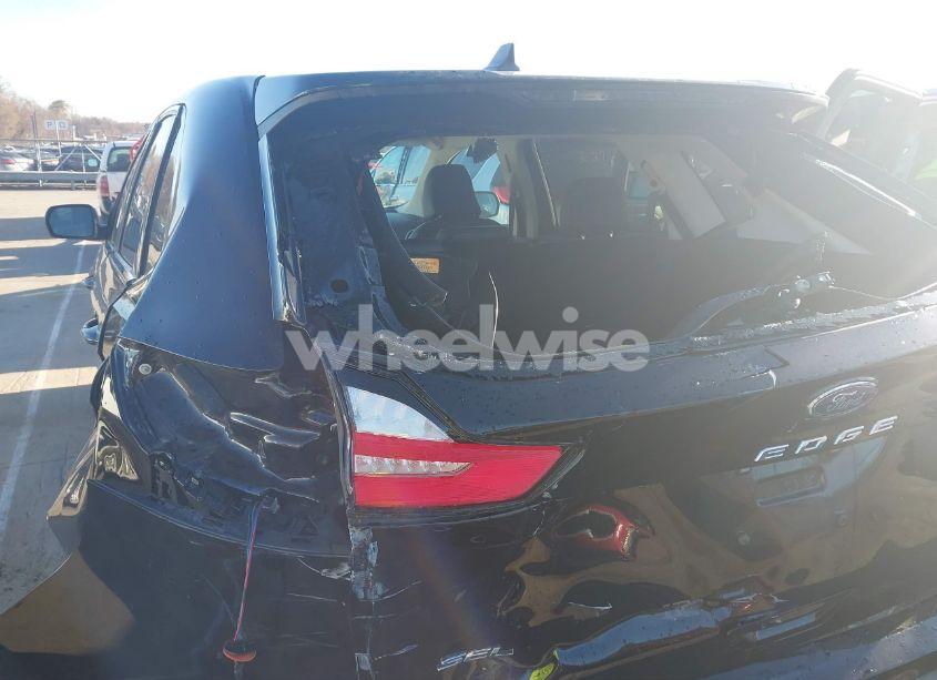 Photo 17 of 2024 Ford Edge SEL (VIN 2FMPK4J95RBA81033)