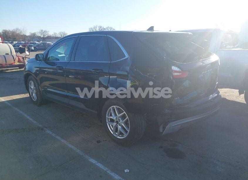 Photo 3 of 2024 Ford Edge SEL (VIN 2FMPK4J95RBA81033)