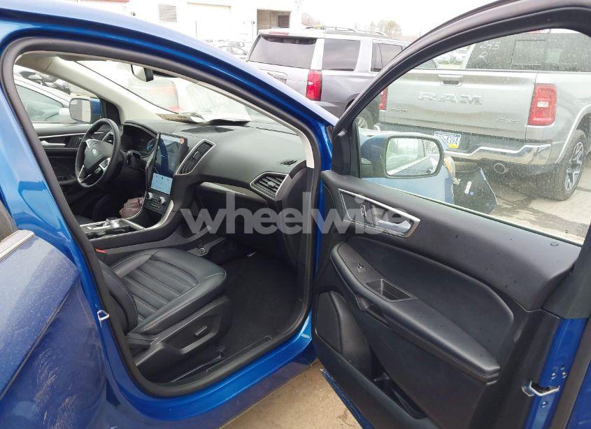 Photo 5 of 2024 Ford Edge SEL (VIN 2FMPK4J95RBA98110)