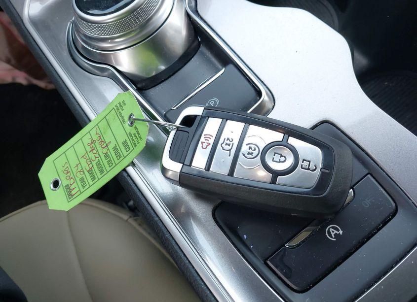 Photo 11 of 2024 Ford Edge SEL (VIN 2FMPK4J95RBB10577)