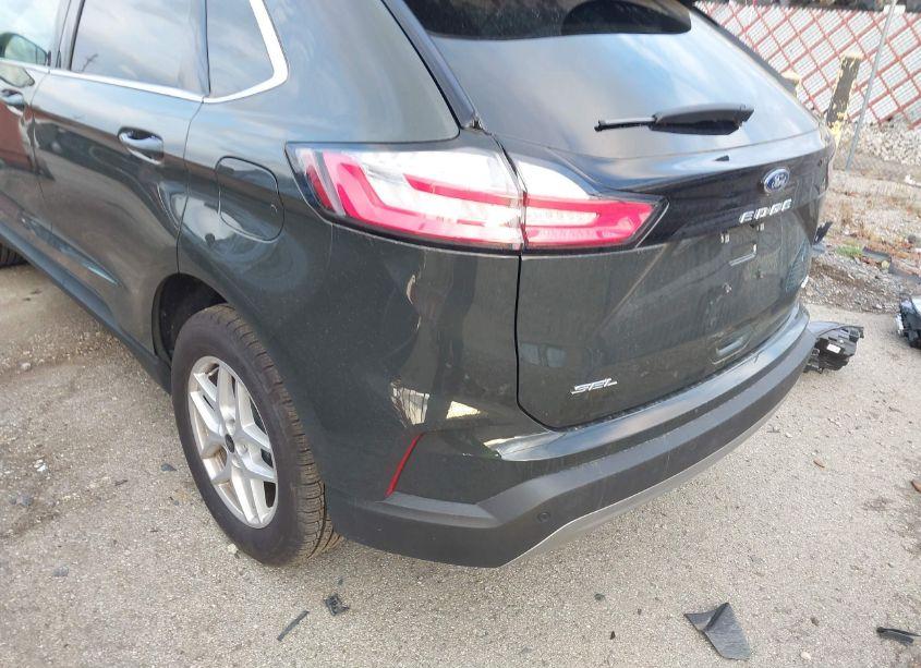 Photo 3 of 2024 Ford Edge SEL (VIN 2FMPK4J95RBB10577)