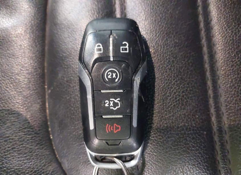 Photo 11 of 2015 Ford Edge SEL (VIN 2FMPK4J96FBB18540)