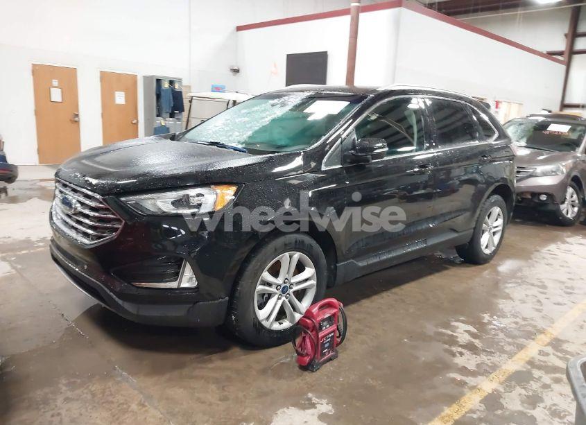 Photo 2 of 2019 Ford Edge SEL (VIN 2FMPK4J96KBB12909)
