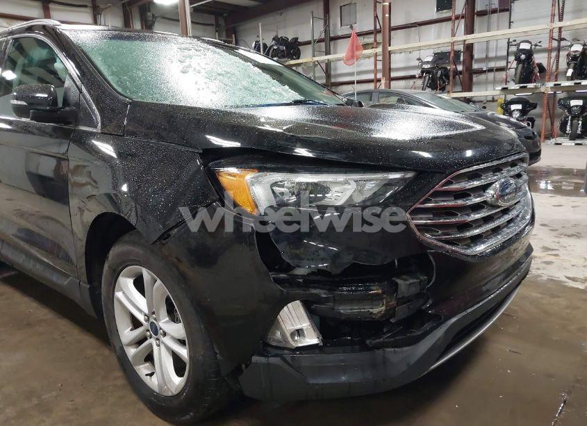 Photo 6 of 2019 Ford Edge SEL (VIN 2FMPK4J96KBB12909)