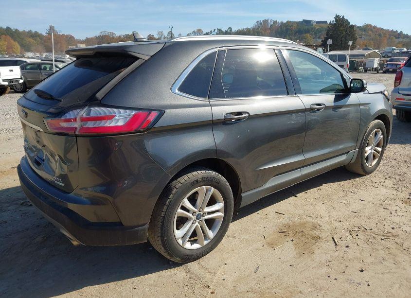 Photo 4 of 2019 Ford Edge SEL (VIN 2FMPK4J96KBB40497)