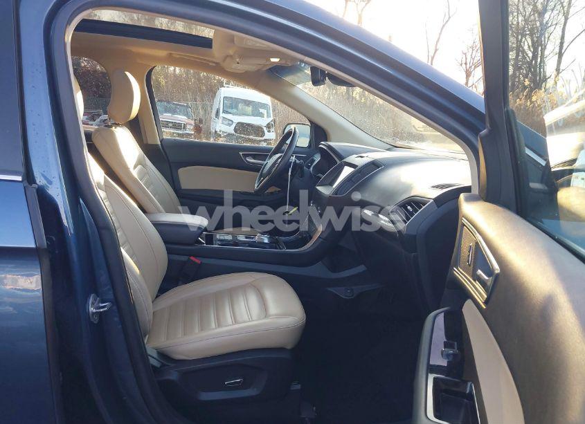 Photo 5 of 2019 Ford Edge SEL (VIN 2FMPK4J96KBB40516)