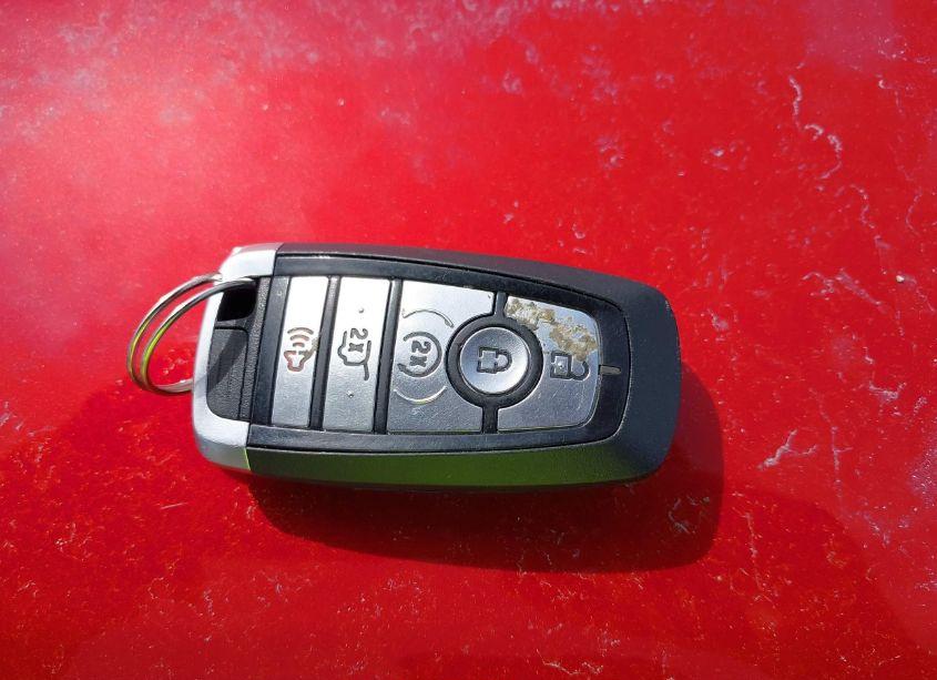 Photo 11 of 2020 Ford Edge SEL (VIN 2FMPK4J96LBA84997)