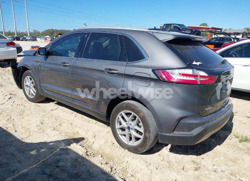 Photo 3 of 2021 Ford Edge SEL (VIN 2FMPK4J96MBA05670)
