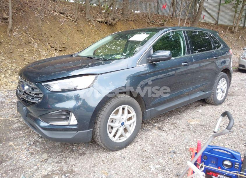 Photo 2 of 2022 Ford Edge SEL (VIN 2FMPK4J96NBA53736)