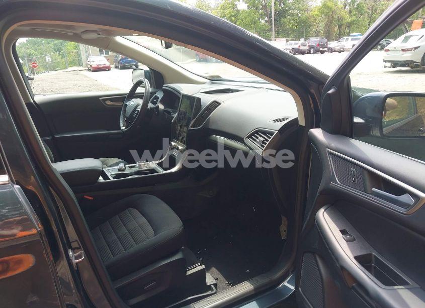 Photo 5 of 2022 Ford Edge SEL (VIN 2FMPK4J96NBA53736)