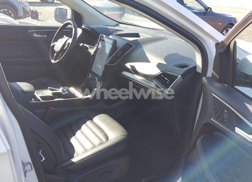Photo 5 of 2022 Ford Edge SEL (VIN 2FMPK4J96NBA88762)