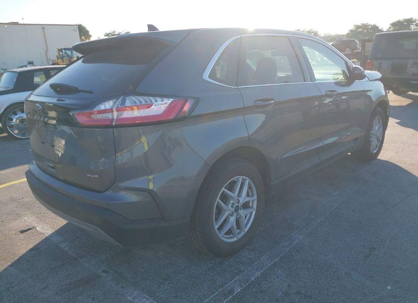 Photo 4 of 2022 Ford Edge SEL (VIN 2FMPK4J96NBA92701)