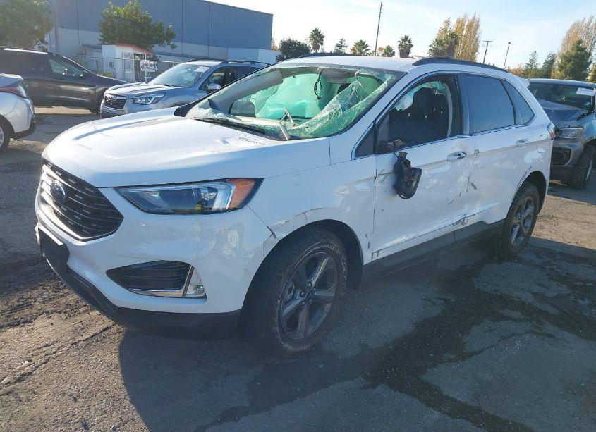 Photo 2 of 2022 Ford Edge SEL (VIN 2FMPK4J96NBA96067)